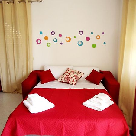 Sole E Fiori Di Sicilia Apartment วาลเดอรีส ภายนอก รูปภาพ