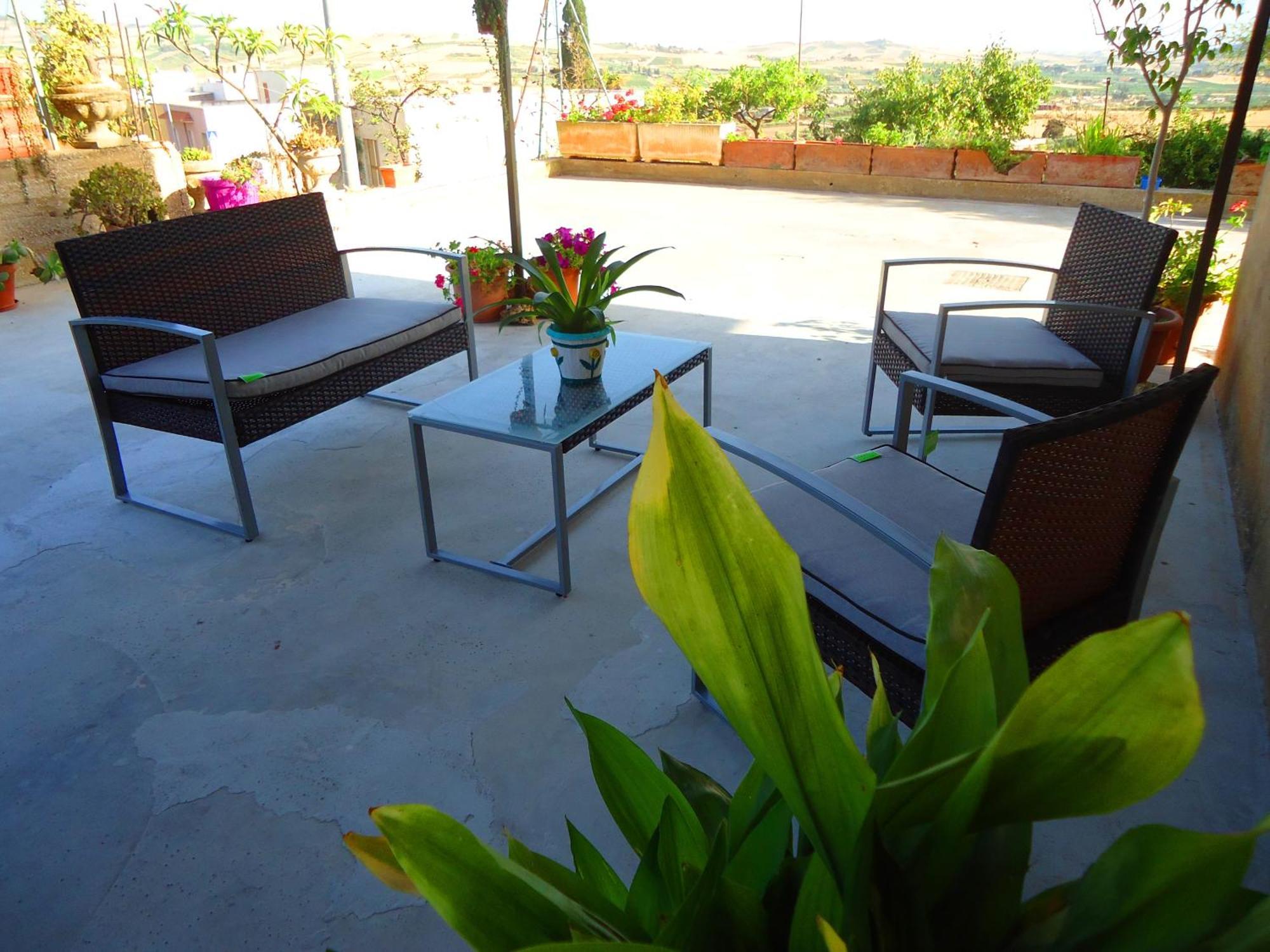 Sole E Fiori Di Sicilia Apartment วาลเดอรีส ภายนอก รูปภาพ