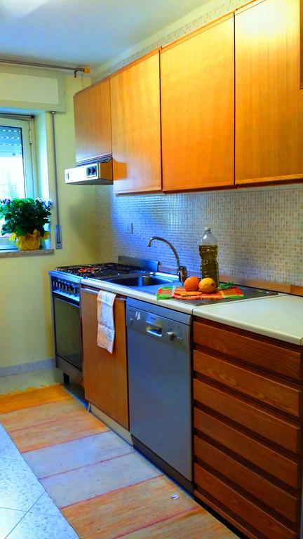 Sole E Fiori Di Sicilia Apartment วาลเดอรีส ภายนอก รูปภาพ